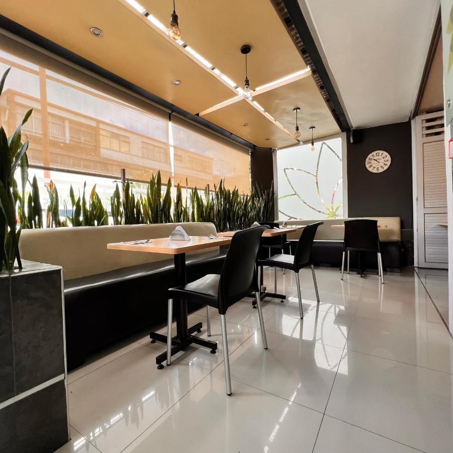 Hotel Volare Armenia  Exterior photo