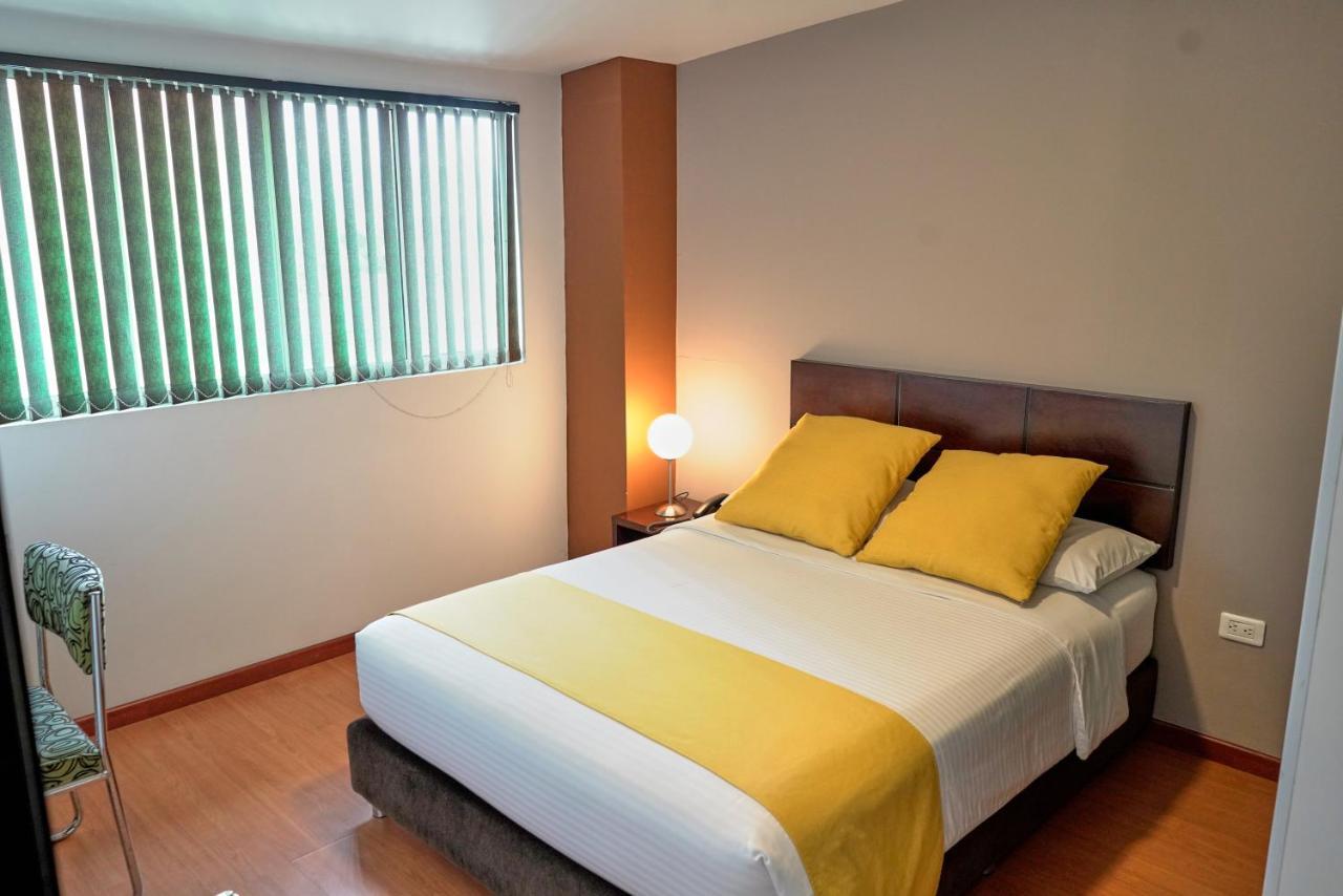 Hotel Volare Armenia  Exterior photo