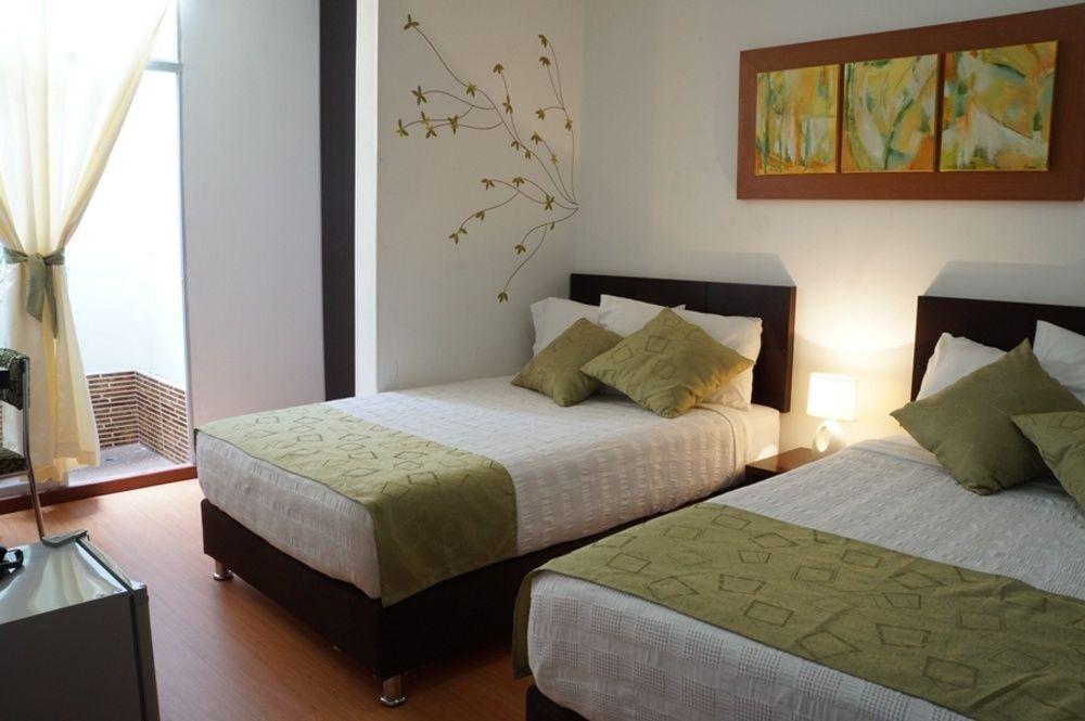 Hotel Volare Armenia  Exterior photo